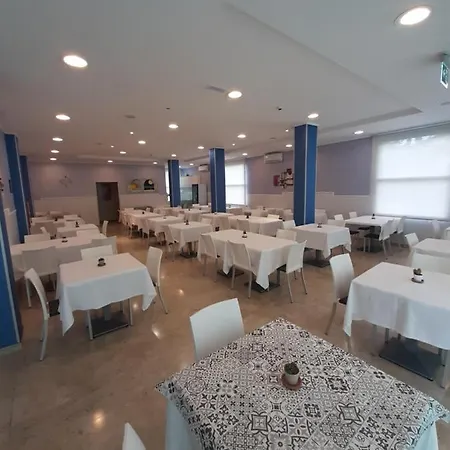 Camay Hotel 3*