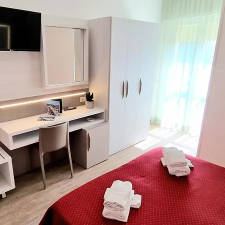 Camay Hotel
